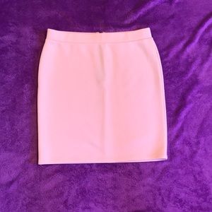 Form fitting pink skirt